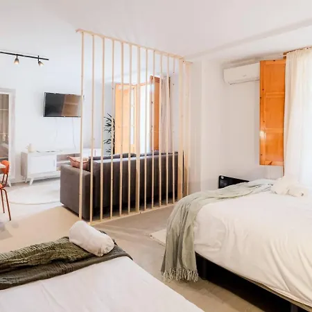 Loft Loarre Estudio Premium Renovado 5 Pax 公寓 *