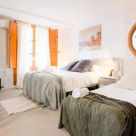 Loft Loarre Estudio Premium Renovado 5 Pax * 萨拉戈萨