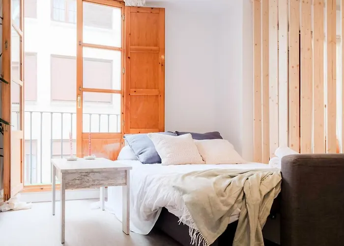 Loft Loarre | Estudio Premium Renovado | 5 Pax Zaragoza