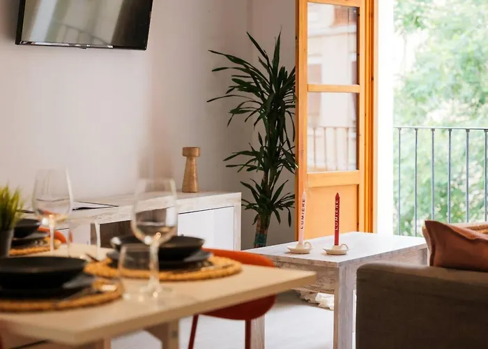 Loft Loarre | Estudio Premium Renovado | 5 Pax * Zaragoza